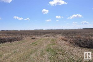 RR 261 TWP RD 570, Rural Sturgeon County