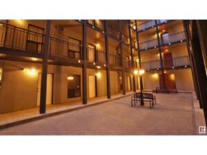 #108 10518 113 ST NW, Edmonton