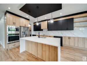 8812 183 AV NW, Edmonton