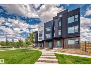 #68 5 Rondeau DR, St. Albert